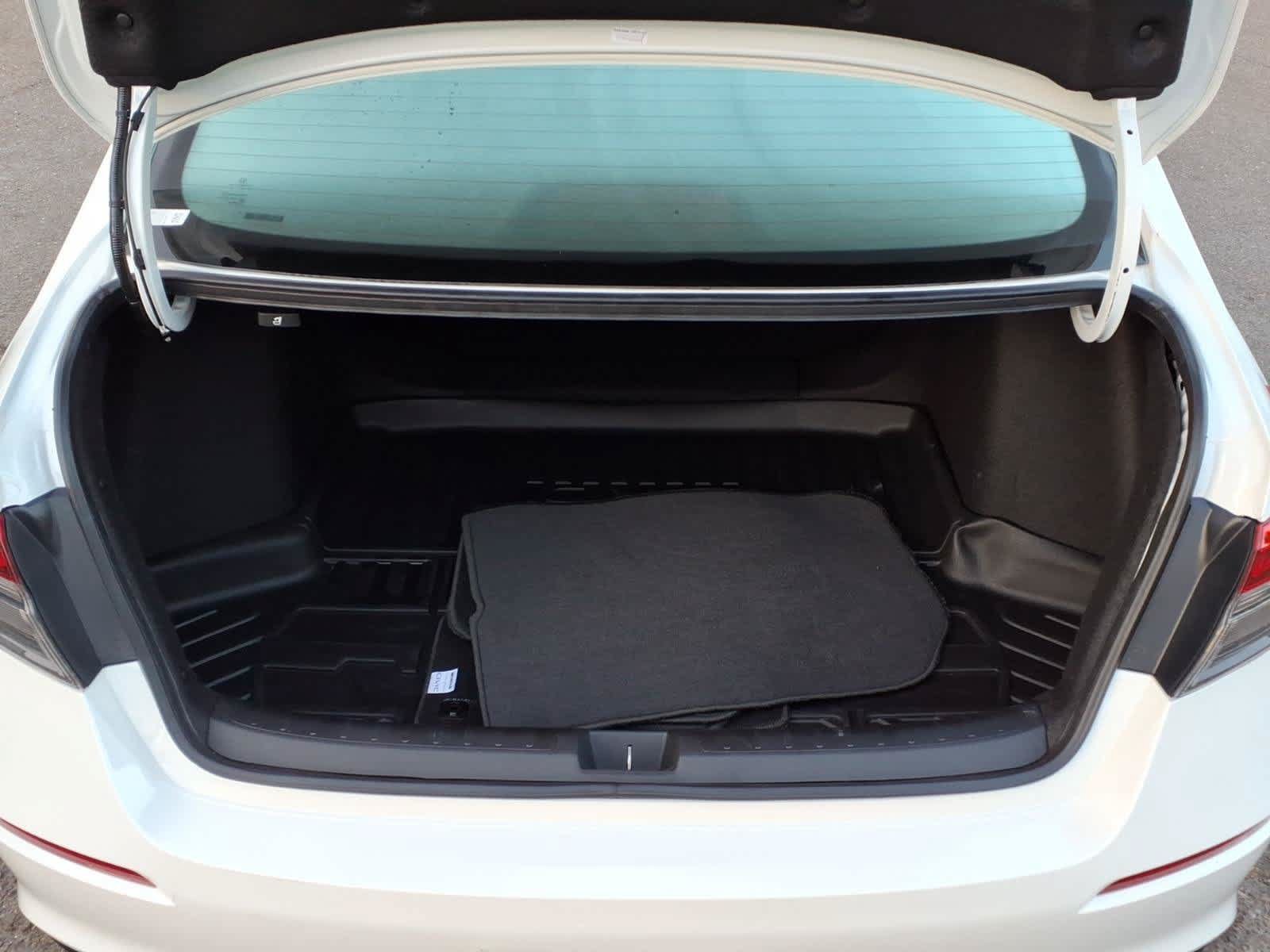 Used 2024 Honda Civic Sport image 6
