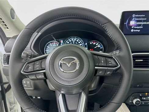 New 2025 MAZDA CX-5 AWD 2.5 S w/ Premium Plus Pkg image 18