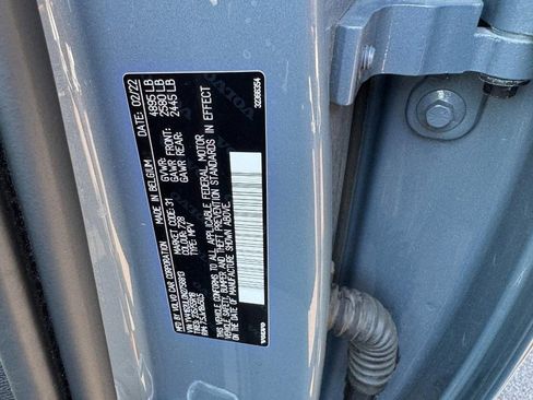 Used 2022 Volvo XC40 T5 Inscription image 25