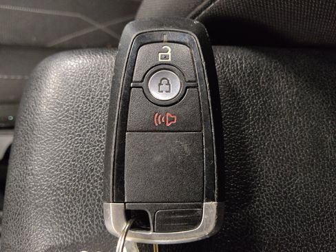 Used 2019 Ford EcoSport SE AWD/4WD image 32