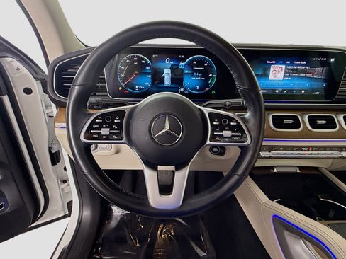 Used 2023 Mercedes-Benz GLE 350 4MATIC w/ Premium Package image 13