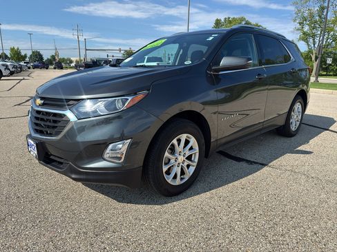 Used 2018 Chevrolet Equinox LT w/ Sun & Infotainment Package AWD/4WD image 1