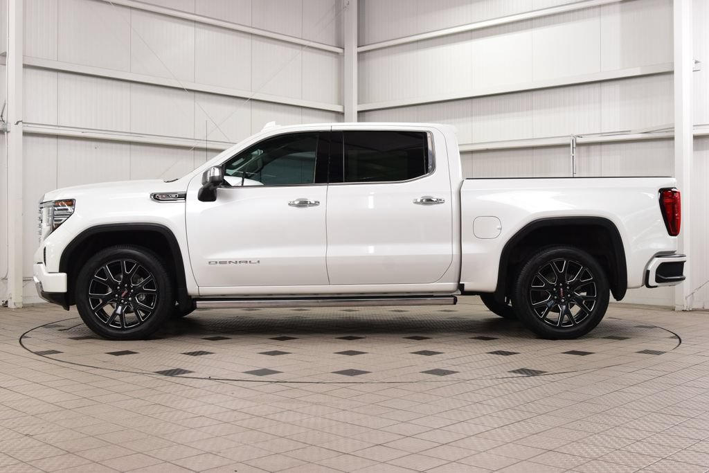 Used 2024 GMC Sierra 1500 Denali w/ Denali Reserve Package AWD/4WD image 4