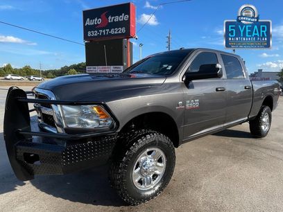 Used 2018 RAM 2500 Tradesman w/ Chrome Appearance Group