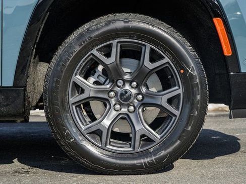 New 2026 Jeep Grand Wagoneer Limited AWD/4WD image 26