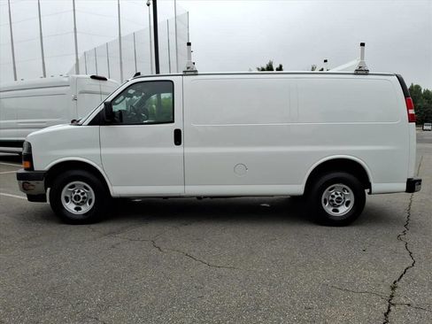 Certified 2023 GMC Savana 2500 w/ Driver Convenience Package RWD image 38
