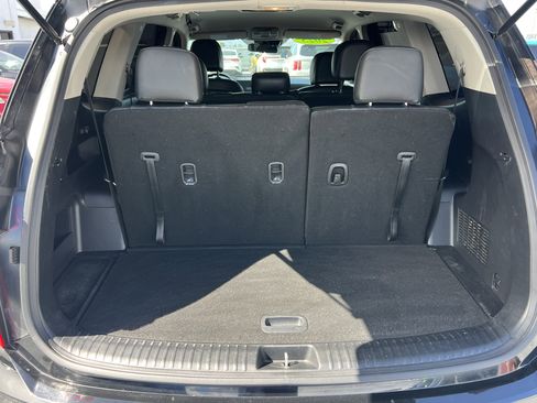 Certified 2025 Kia Telluride LX image 21