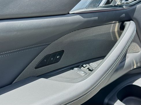Used 2022 BMW M4 xDrive Competition w/ M Driver's Package AWD/4WD image 24