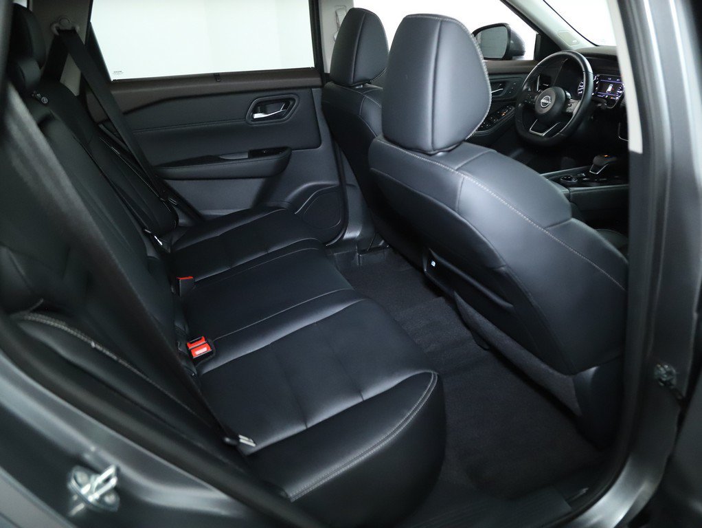 Certified 2023 Nissan Rogue SL w/ SL Premium Package AWD/4WD image 38