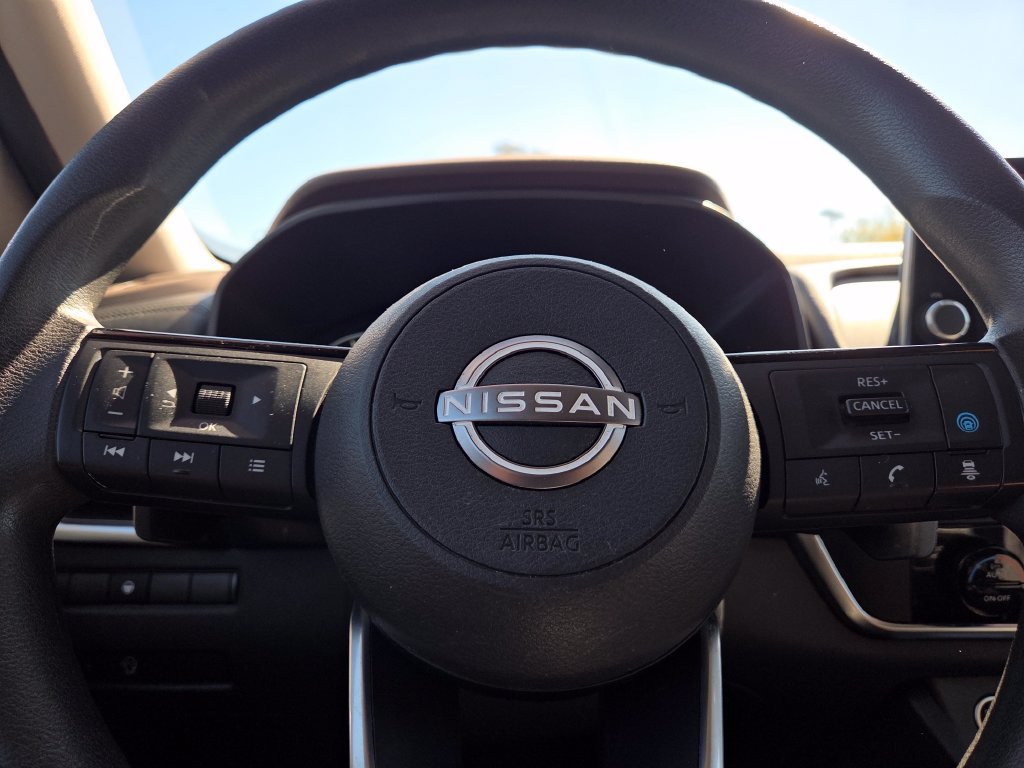 Certified 2023 Nissan Rogue SV AWD/4WD image 32