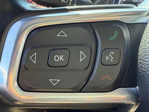 Used 2021 Jeep Wrangler Unlimited Rubicon AWD/4WD image 16