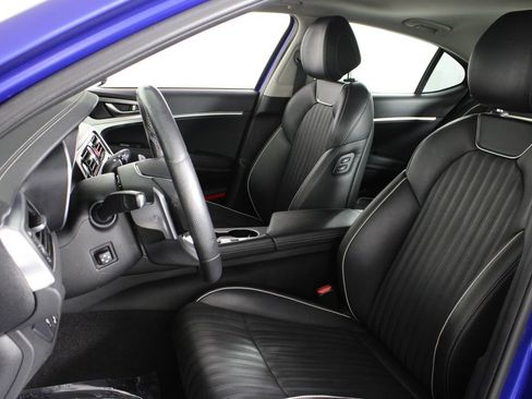 Used 2021 Genesis G70 3.3T RWD image 19
