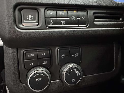Used 2022 Chevrolet Tahoe RST w/ Luxury Package AWD/4WD image 24