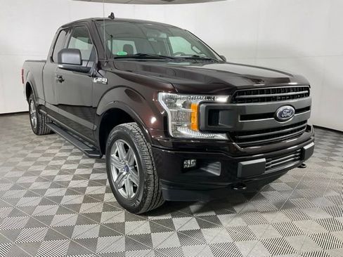 Used 2018 Ford F150 XLT w/ Equipment Group 302A Luxury image 3