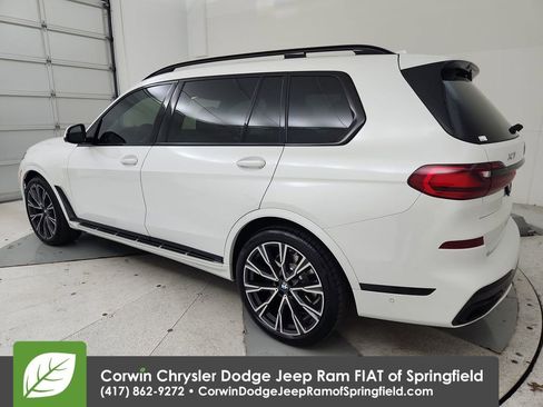 Used 2022 BMW X7 xDrive40i w/ M Sport Package image 6