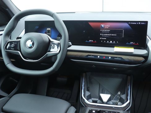 Used 2026 BMW X3 xDrive30 w/ Premium Package image 26