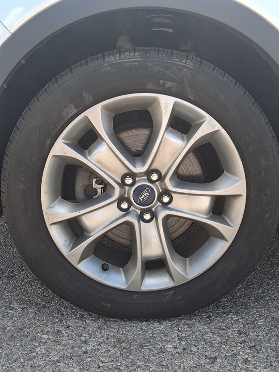 Used 2015 Ford Escape SE FWD image 27