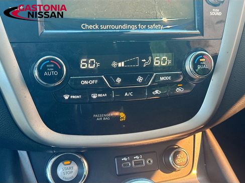 Used 2020 Nissan Murano SV FWD image 19