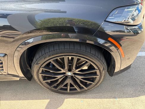 Used 2025 BMW X5 M60i w/ Climate Comfort Package AWD/4WD image 4