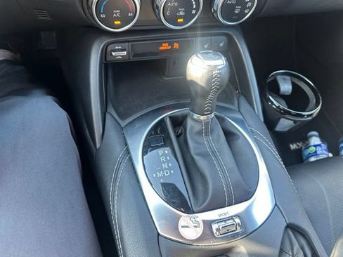Used 2025 MAZDA MX-5 Miata RF Grand Touring RWD image 11