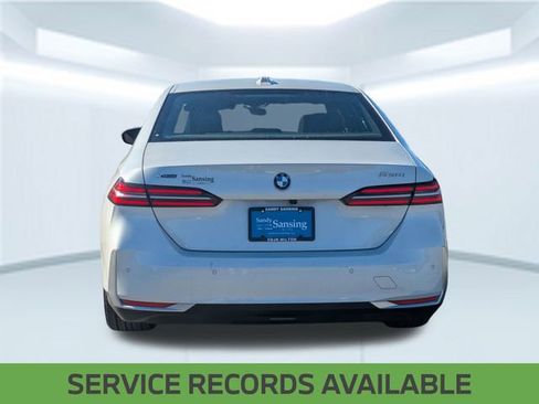 Used 2024 BMW 530i xDrive w/ Premium Package image 4