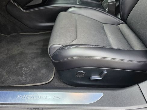 Used 2018 Tesla Model S 75D AWD/4WD image 25