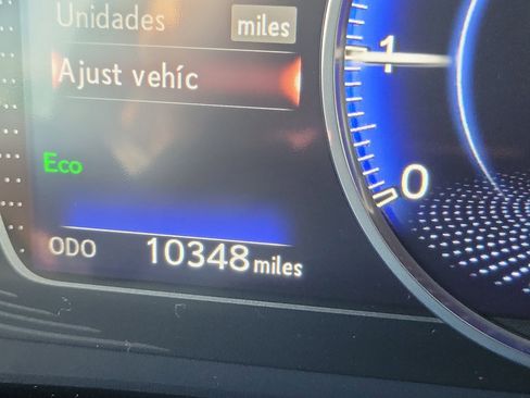 Used 2023 Lexus ES 350 w/ Premium Package image 28