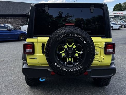 Used 2023 Jeep Wrangler Unlimited w/ 8.4" Radio Group AWD/4WD image 15