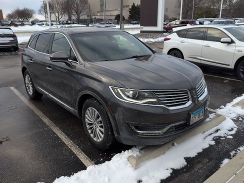 Used 2018 Lincoln MKX Select w/ Select Plus Package image 2