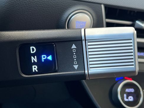 New 2025 Hyundai Sonata Limited image 19