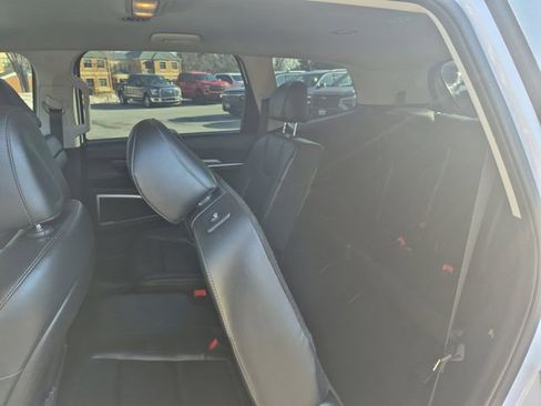 Used 2021 Kia Telluride LX image 29