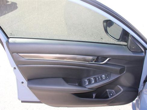 Used 2022 Honda Accord Sport Special Edition image 10