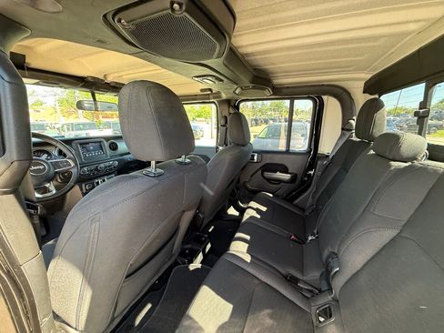 Used 2020 Jeep Gladiator Sport w/ Quick Order Package 24S AWD/4WD image 25