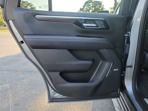 Certified 2025 Chevrolet Tahoe Premier RWD image 19