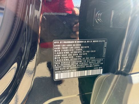 Certified 2025 Volkswagen Taos S AWD/4WD image 39