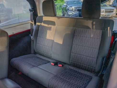 Used 2012 Jeep Wrangler Sport AWD/4WD image 13