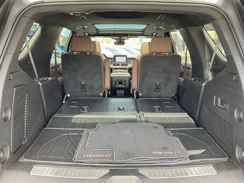 Used 2023 Chevrolet Tahoe High Country AWD/4WD image 27