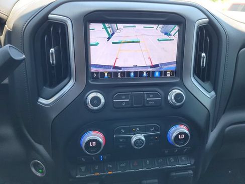 Used 2021 GMC Sierra 3500 Denali w/ Denali Black Diamond Edition AWD/4WD image 19