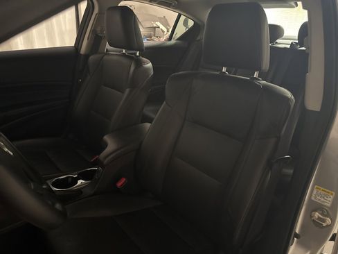 Used 2013 Acura ILX w/ Premium Package image 22