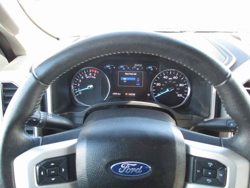 Used 2020 Ford F350 Lariat w/ Lariat Value Package image 28