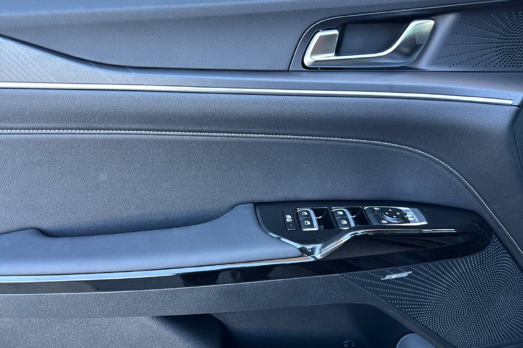 New 2027 Kia K5 GT-Line AWD/4WD image 13