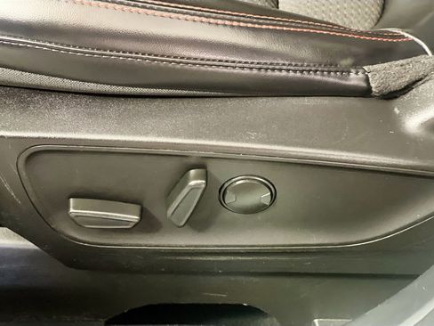 Used 2023 Ford Escape ST-Line image 15