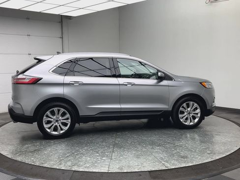 Used 2020 Ford Edge Titanium w/ Cargo Accessory Package AWD/4WD image 41