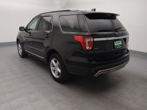 Used 2016 Ford Explorer XLT w/ Equipment Group 202A AWD/4WD image 6