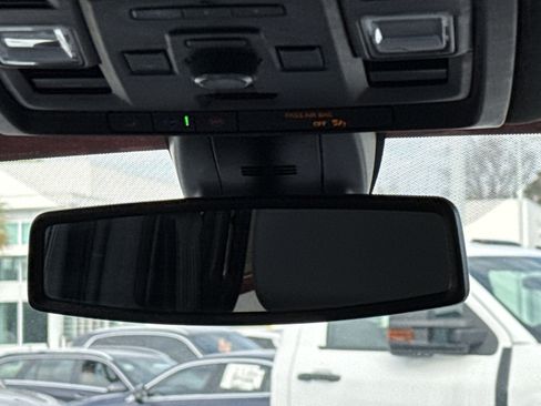 Used 2021 Chevrolet Tahoe Z71 w/ Luxury Package image 26