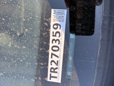 New 2026 GMC Yukon XL Denali w/ Denali Reserve Package image 24