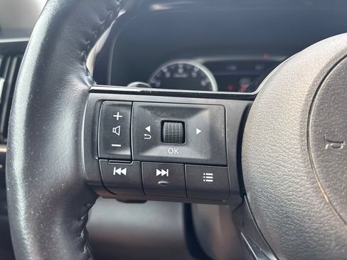 Certified 2024 Nissan Pathfinder SL w/ Cargo Package AWD/4WD image 21