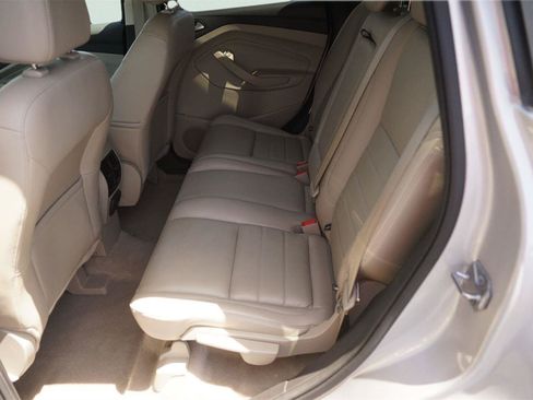 Used 2016 Ford Escape Titanium AWD/4WD image 13