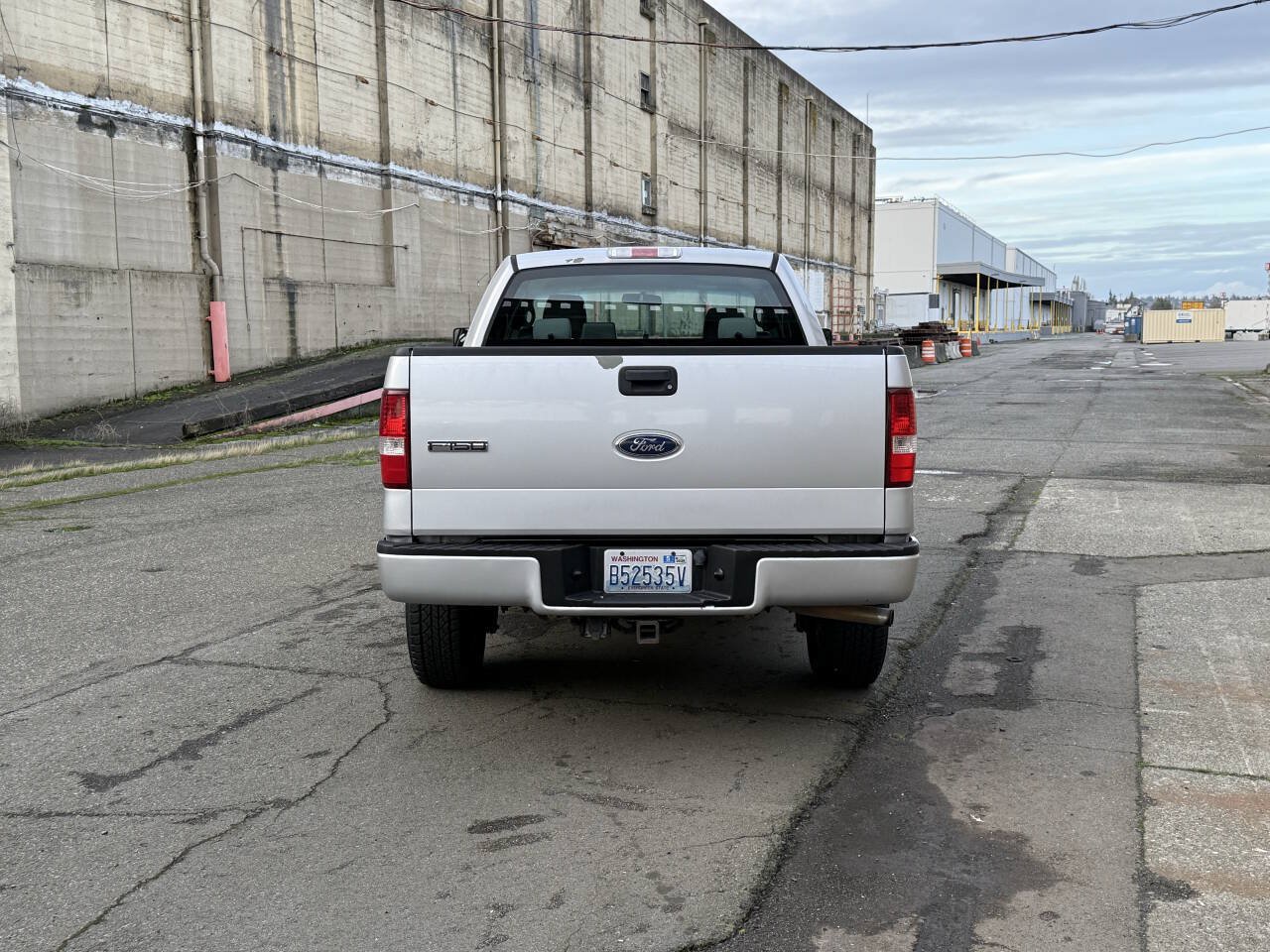 Used 2005 Ford F150 STX AWD/4WD image 9