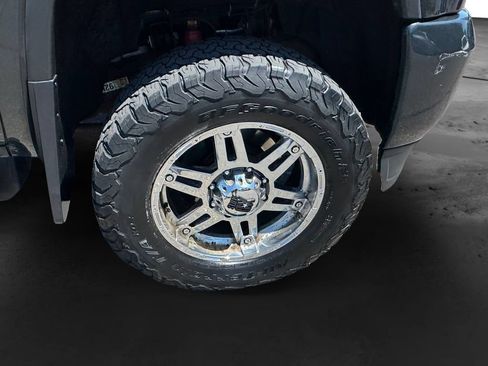 Used 2017 GMC Sierra 3500 Denali w/ Duramax Plus Package AWD/4WD image 13